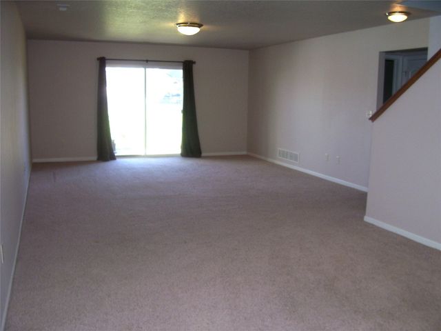 1512 Alder Drive, North Liberty, IA 52317