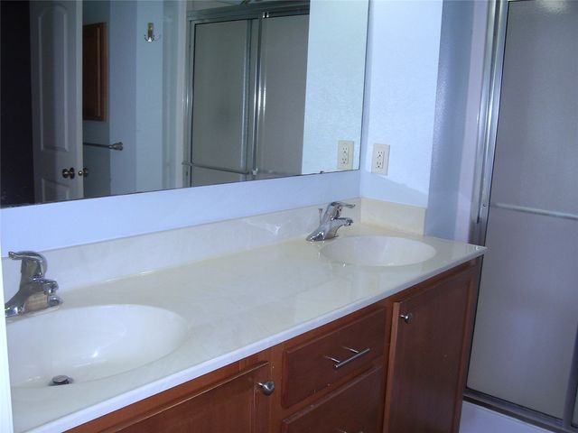 1512 Alder Drive, North Liberty, IA 52317