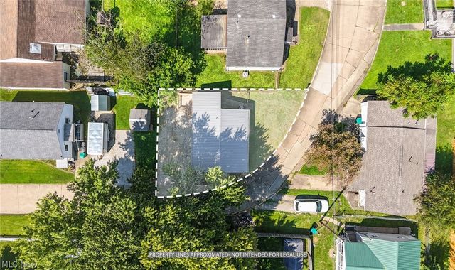 2111A Stella Court, Parkersburg, WV 26104