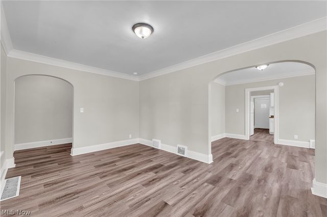 18123 Mccracken Road, Maple Heights, OH 44137