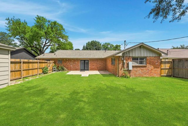 10503 Shadow Wood Drive, Houston, TX 77043