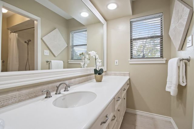 5803 Wanakah Drive, Houston, TX 77069