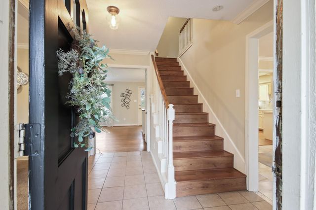 5803 Wanakah Drive, Houston, TX 77069