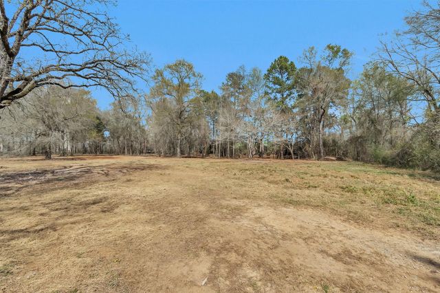 2921 Beasley Road, Conroe, TX 77301