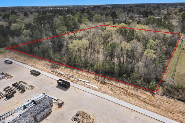 2921 Beasley Road, Conroe, TX 77301