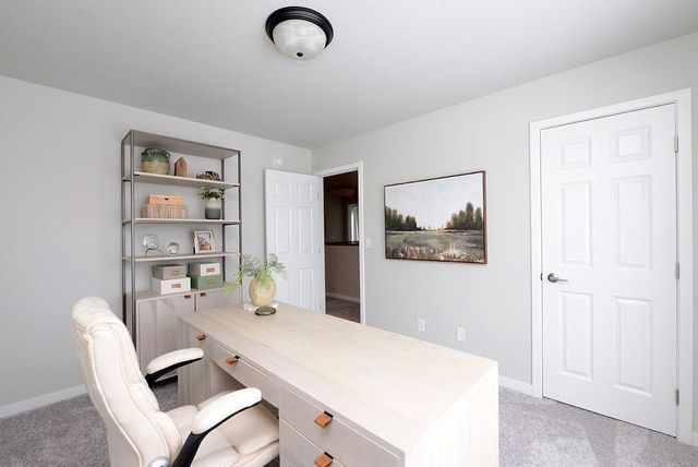 10226 Concord Drive S, Horace, ND 58047