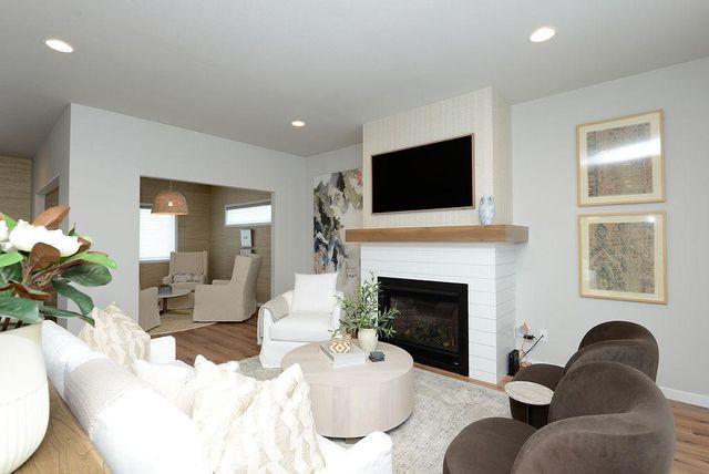 10226 Concord Drive S, Horace, ND 58047