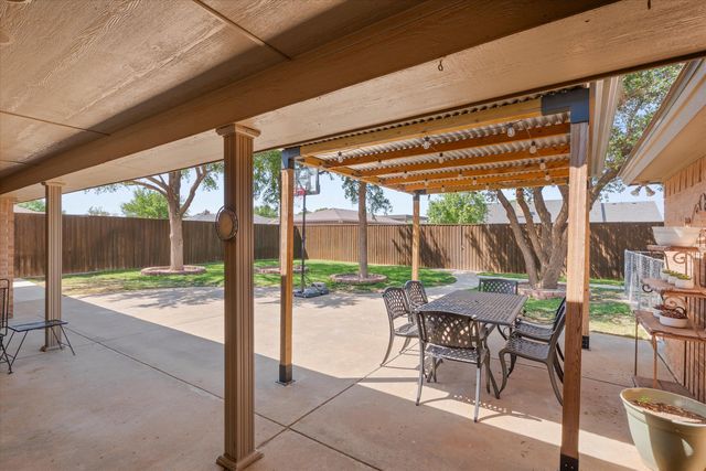2606 Loyola Street, Lubbock, TX 79415