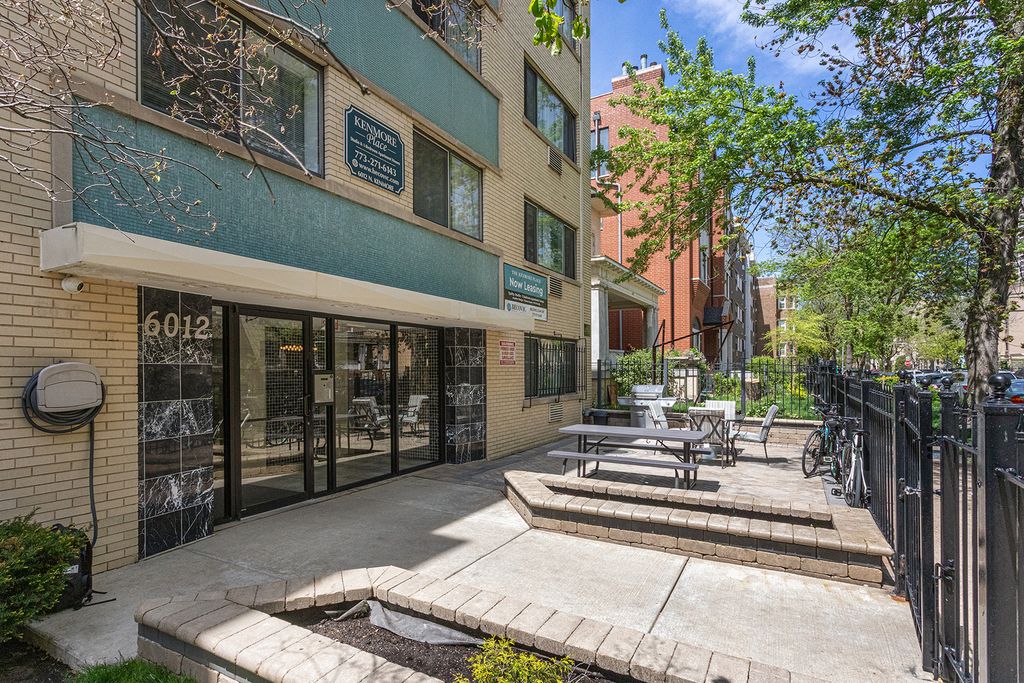 6012 N Kenmore Avenue 4F, Chicago, IL 60660