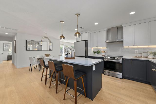 1416 Constanso Way, San Jose, CA 95129