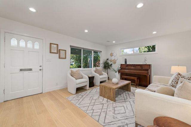 1416 Constanso Way, San Jose, CA 95129