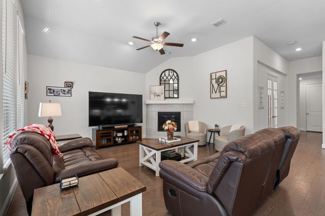 1223 Caraway Lane, Haslet, TX 76052
