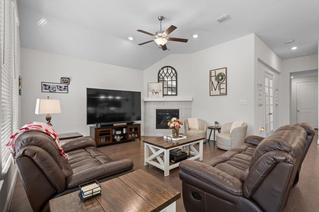 1223 Caraway Lane, Haslet, TX 76052