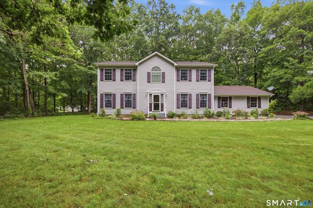 17 Dean Road, East Lyme, CT 06333