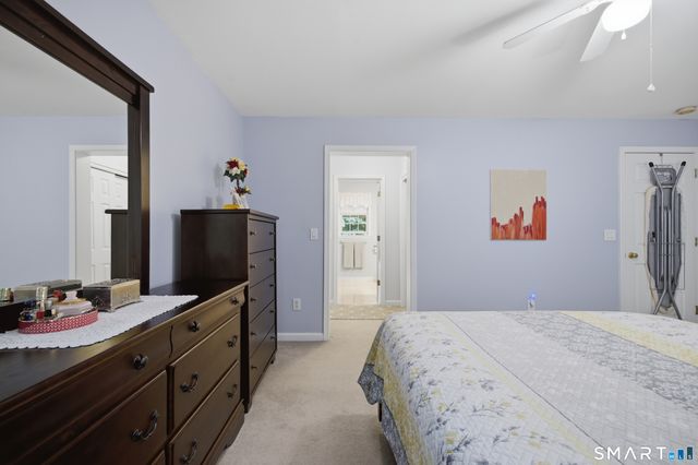 17 Dean Road, East Lyme, CT 06333