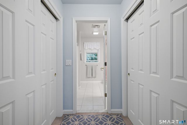 17 Dean Road, East Lyme, CT 06333