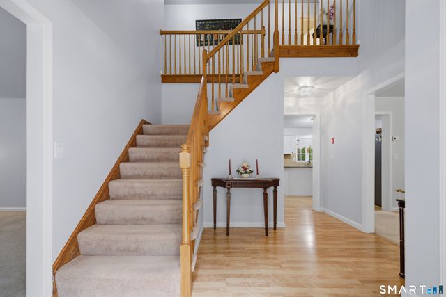 17 Dean Road, East Lyme, CT 06333