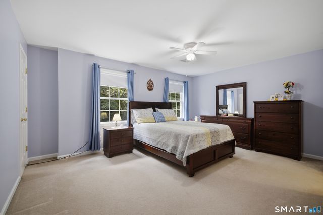 17 Dean Road, East Lyme, CT 06333
