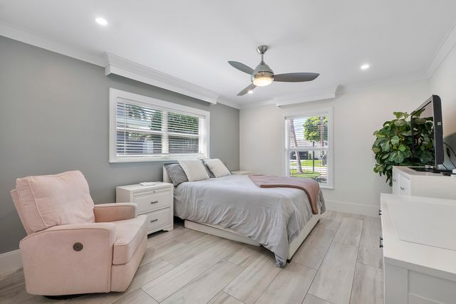 725 NE 36TH Street, Boca Raton, FL 33431