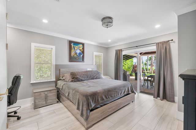 725 NE 36TH Street, Boca Raton, FL 33431