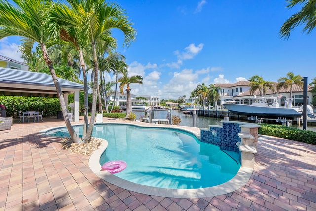 725 NE 36TH Street, Boca Raton, FL 33431