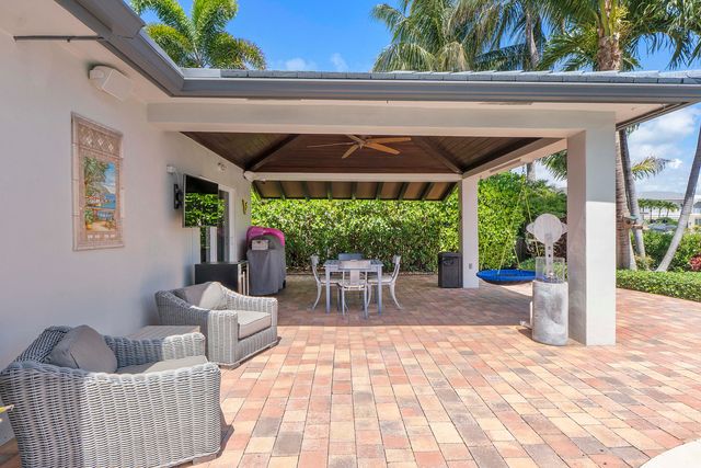 725 NE 36TH Street, Boca Raton, FL 33431