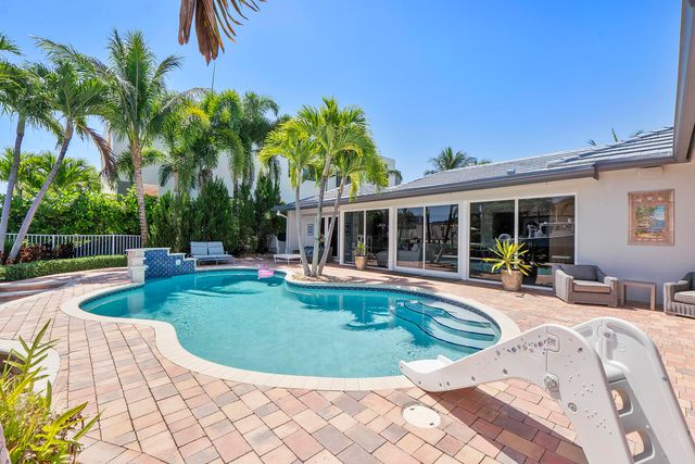725 NE 36TH Street, Boca Raton, FL 33431