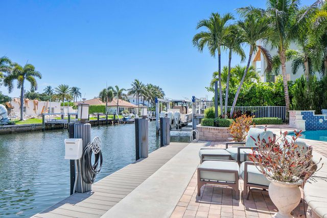 725 NE 36TH Street, Boca Raton, FL 33431