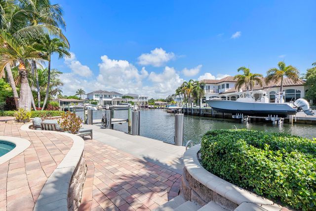 725 NE 36TH Street, Boca Raton, FL 33431