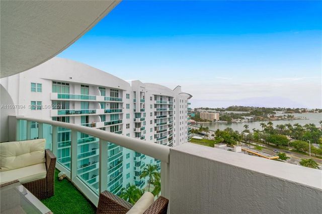 7900 HARBOR ISLAND Drive 1517, North Bay Village, FL 33141