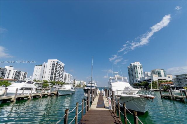 7900 HARBOR ISLAND Drive 1517, North Bay Village, FL 33141