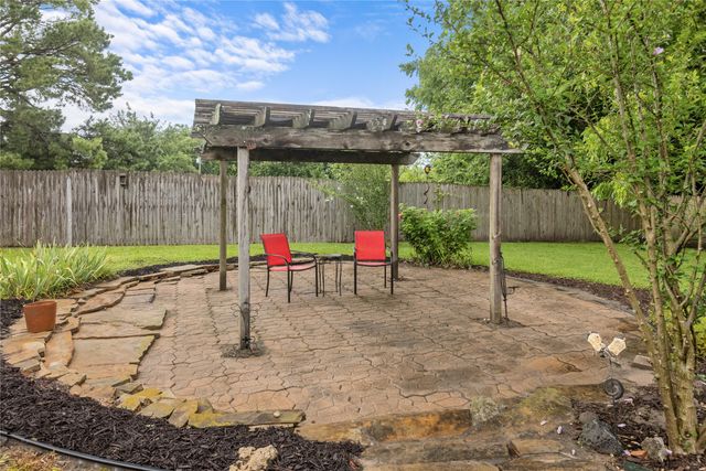605 S Ricketts Street, Sherman, TX 75092