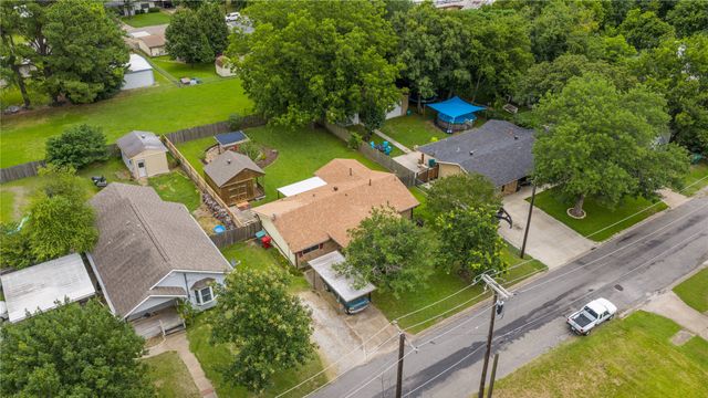 605 S Ricketts Street, Sherman, TX 75092