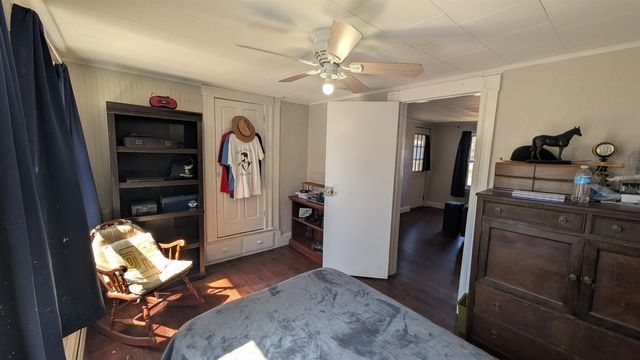 11 Bellevue Street, Manchester, NH 03103