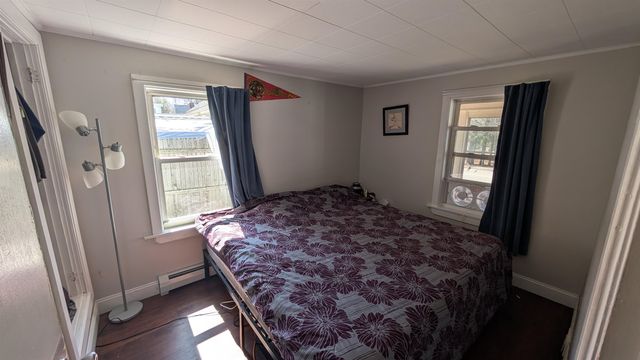 11 Bellevue Street, Manchester, NH 03103