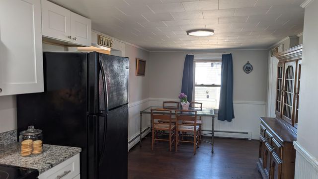 11 Bellevue Street, Manchester, NH 03103