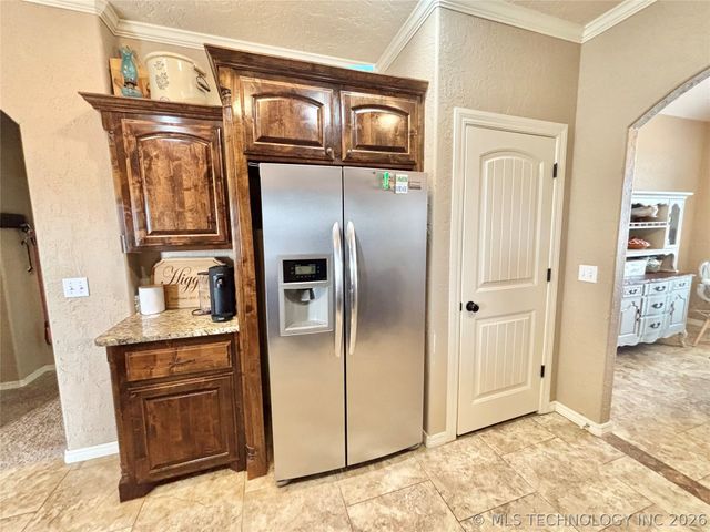 2010 E Creekside Road, Stigler, OK 74462