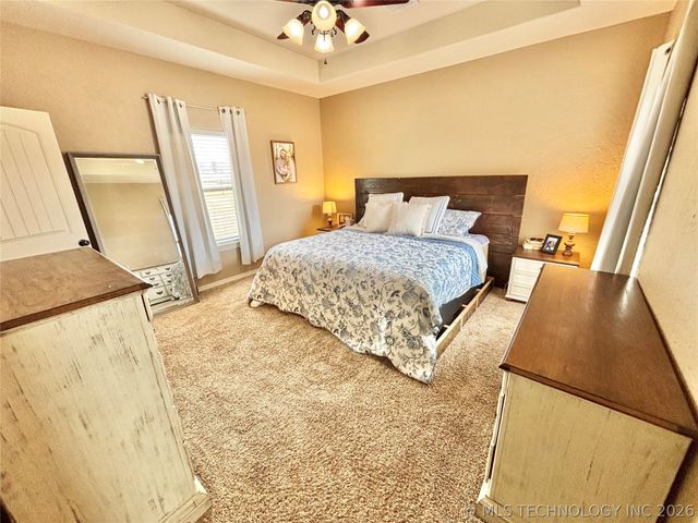 2010 E Creekside Road, Stigler, OK 74462