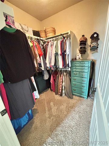 2010 E Creekside Road, Stigler, OK 74462