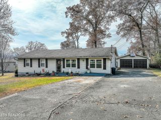 923 Panorama Drive, Maryville, TN 37801