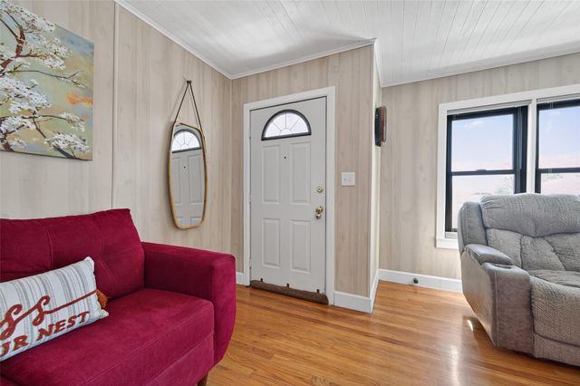 302 W Stone Street, Brenham, TX 77833