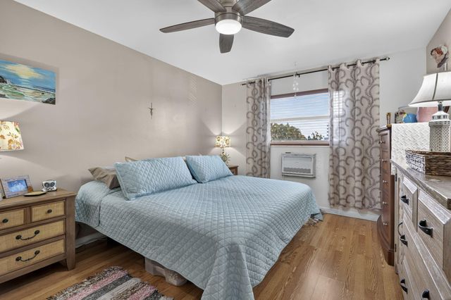 810 LAKE SHORE Drive 25, Lake Park, FL 33403
