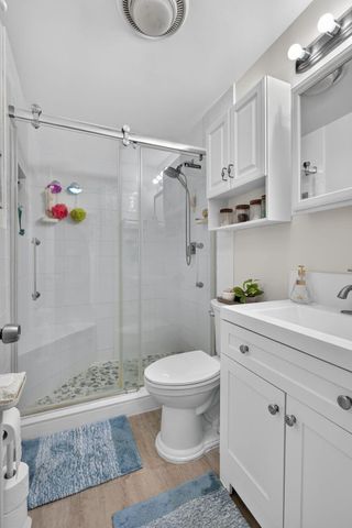 810 LAKE SHORE Drive 25, Lake Park, FL 33403