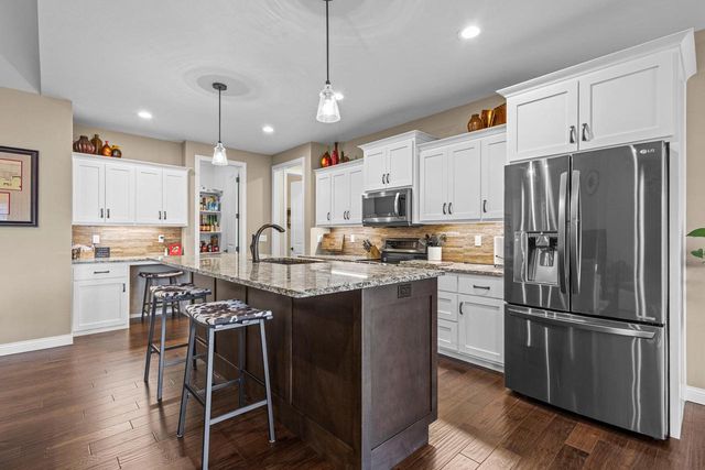 2960 BALLY BUNION LANE, Green Bay, WI 54311