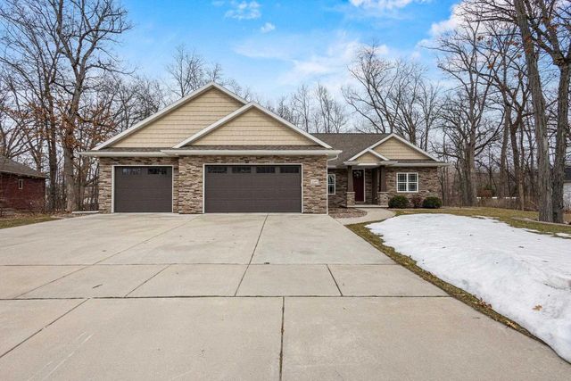2960 BALLY BUNION LANE, Green Bay, WI 54311