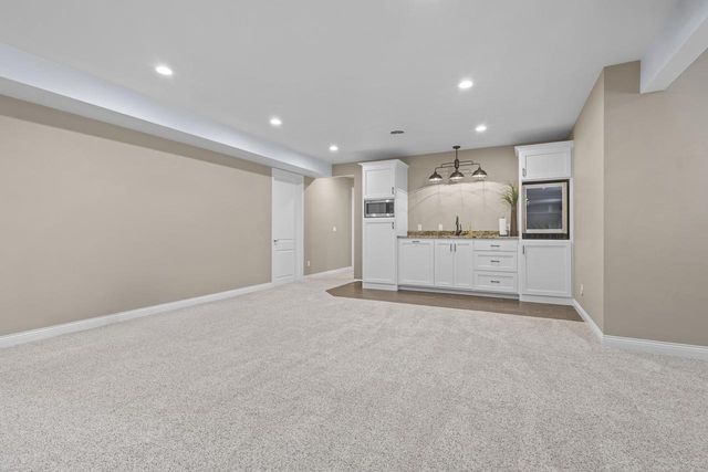 2960 BALLY BUNION LANE, Green Bay, WI 54311
