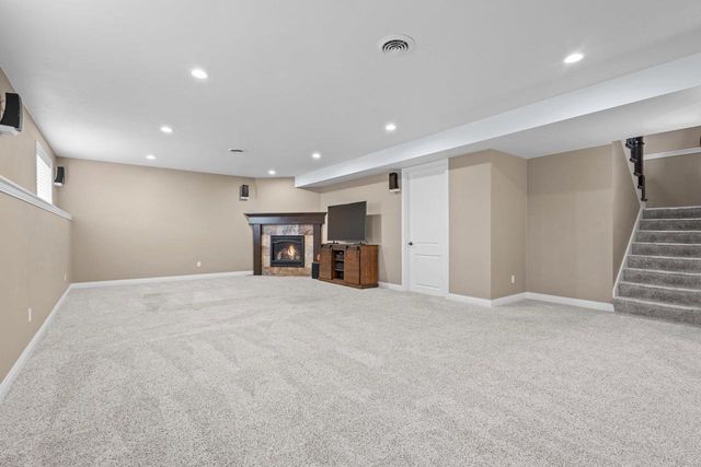2960 BALLY BUNION LANE, Green Bay, WI 54311