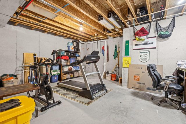 2960 BALLY BUNION LANE, Green Bay, WI 54311