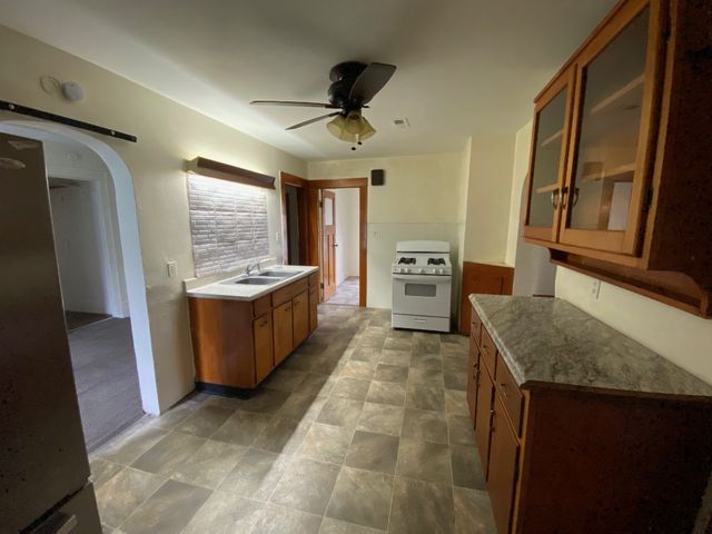 614 E 22ND Street, Erie, PA 16503