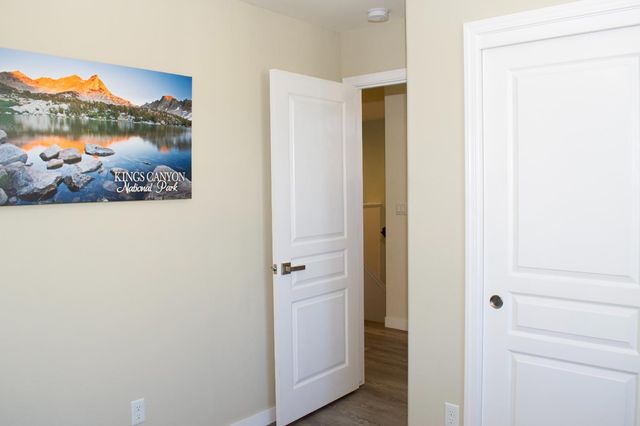 1268 Piazza Lane, Clovis, CA 93612